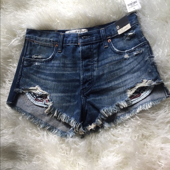 NWT Abercrombie & Fitch Festival Short High sz 0 - Picture 2 of 7
